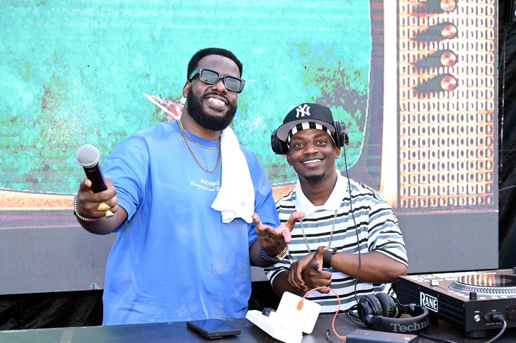 stanbicug's tweet photo. 📍—  #TheReminisceUG 
Good music. Great crowd. 

Seamless ticketing and payments courtesy of #FlexiPay. https://t.co/aVMn7lQwCW