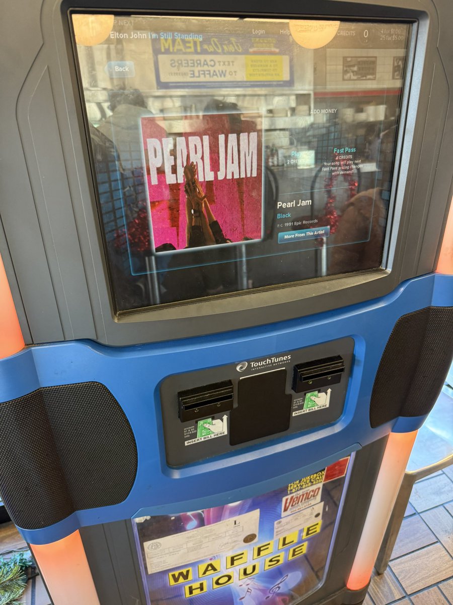 RustyShack9969's tweet image. Had to show everyone at Waffle House what good music is. #PearlJam #wafflehouse #LANK #WANGHAF