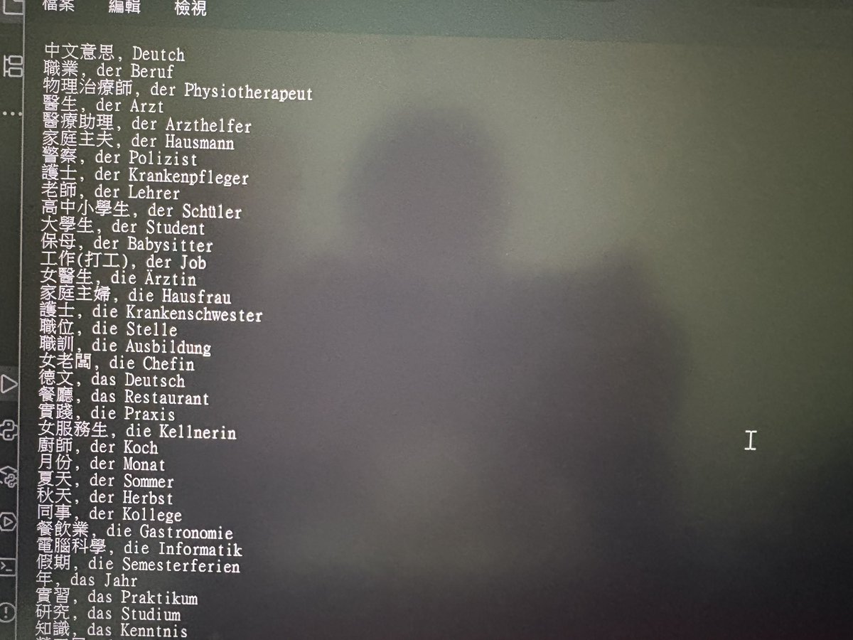 Python14159's tweet image. 休了這麼多天，感覺自己很糟糕，今天逼自己做完一直覺得麻煩的部分，結果發現其實沒有想像中麻煩，下次要記得先嘗試再下結論。不過今天的內容還是做的比較少，明天繼續加油！fighting!!
#第81天 #pythonlearning