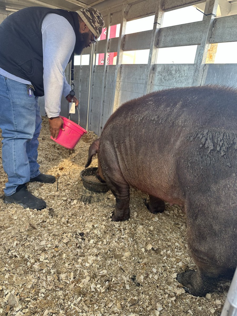 Dr. Cierra Nickerson tweet media