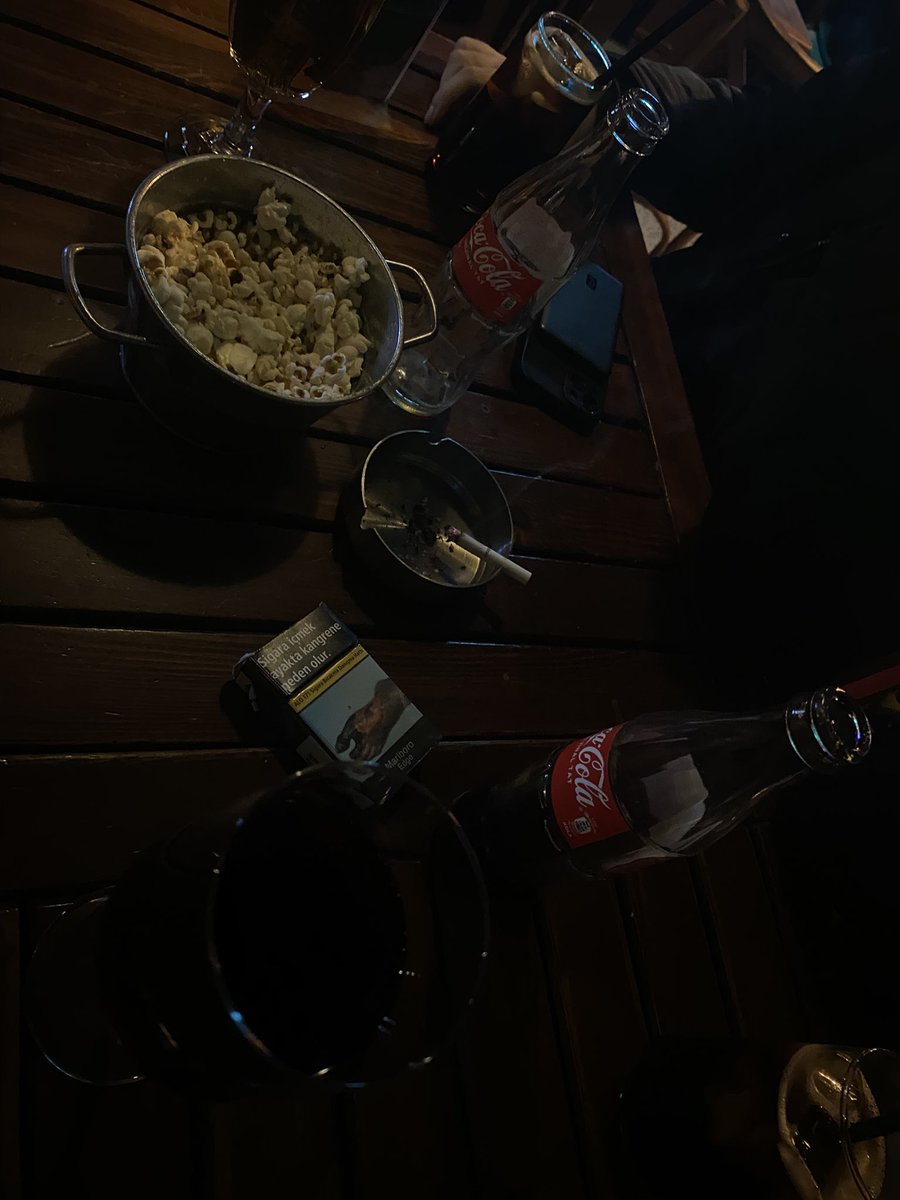 twden tanistigim dostlarla 7-8 saat gecikmeli day drinking