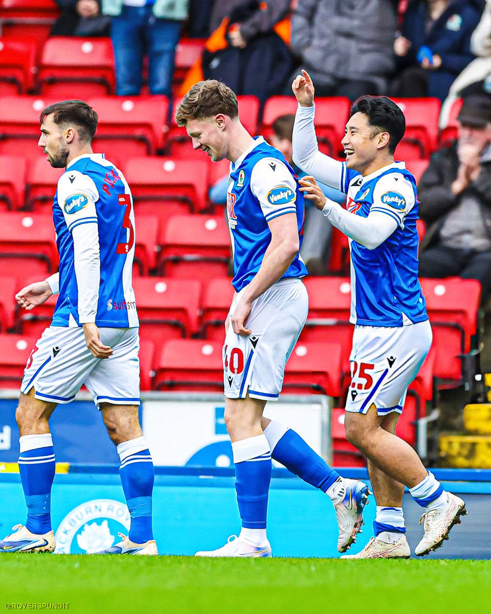 RoversPundit's tweet photo. First appearance, biggest impact! 😮‍💨

What a performance from the 20-year-old debutant. First start for his boyhood club and he wins MOTM! 👏

𝐒𝐌𝐀𝐒𝐇𝐄𝐃 𝐈𝐓, 𝐌𝐀𝐓𝐓𝐘! 💪

#Rovers | #BRFC https://t.co/e4DKMfk3Yy