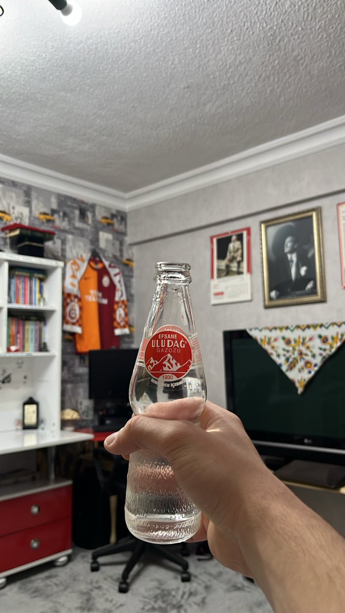 #LeylaZanaTeroeristtir #BURSASPORTÜRKİYEDİR 
Gazoz olma efsane ol:)🇹🇷