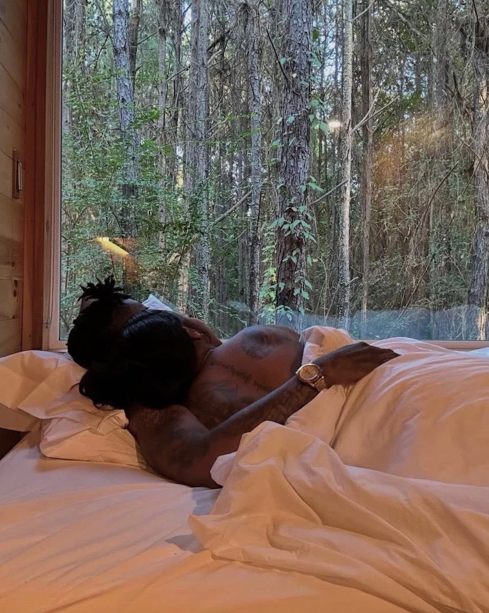 That “under yo man” sleep be so good. 🥹❤️