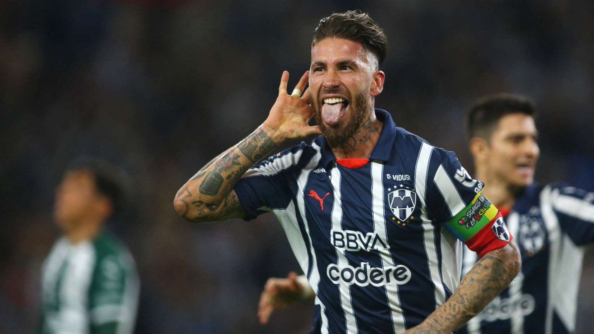 Guidolino8's tweet photo. Romano: “Sergio Ramos sarebbe ben disposto ad un movimento in Serie A. Il centrale ex Real Madrid verrebbe volentieri in Italia ed è stato proposto a più club. Ad oggi però nessun accordo con alcuna squadra” https://t.co/7i4BfwSiIy
