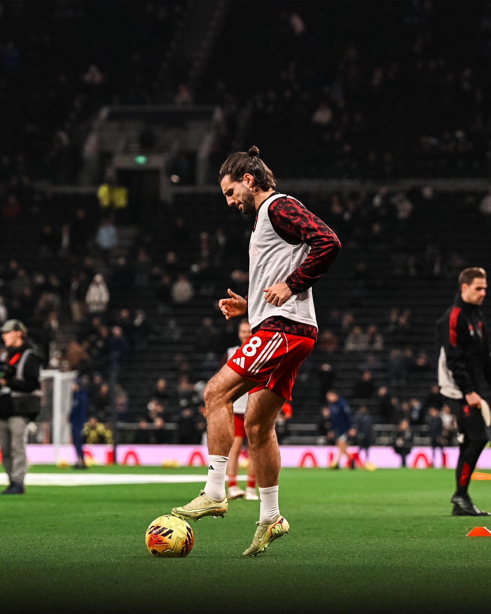 المجري سوبوسلاي أفضل لاعب في شهر نوفمبر جاهز لاصطياد طيور توتنهام بكل سهولة 