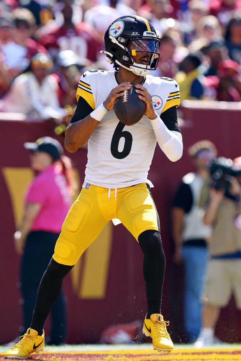 RZ_QBCritic's tweet photo. Jayden Daniels returned to Summerfield, MD for the 1st time in an opposing jersey. The PIT QB was clearly on a mission to prove the team that gave up on him that they made a huge mistake. JD was 11-of-23 for 223yds, 2TDs, 0INTs with a 111.3 QB rating. @RZSteelers improve to 4-1. https://t.co/rZaOOGTHxH