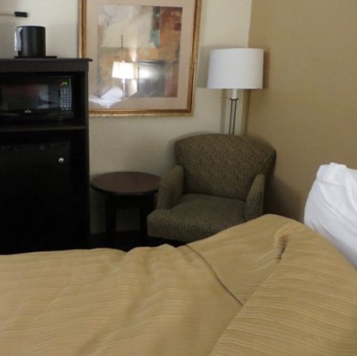 Ben Houselog tweet media