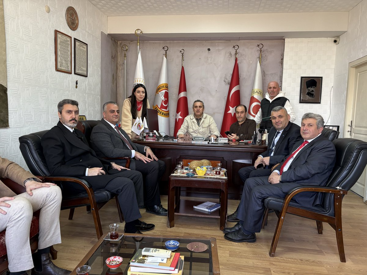 devagmsib's tweet photo. Genel Bşk.Yrd. ve Seçim İşleri Başkanımız Av. Yakup Engin ve beraberindeki heyet; Zonguldak, Bartın ve Karabük’te teşkilatlarımızı ziyaret ederek saha çalışmalarına katıldı. Bu kapsamda yerel basın organlarına ve sivil toplum kuruluşlarına da bir dizi ziyaret gerçekleştirildi. https://t.co/hdSr1WYVeX