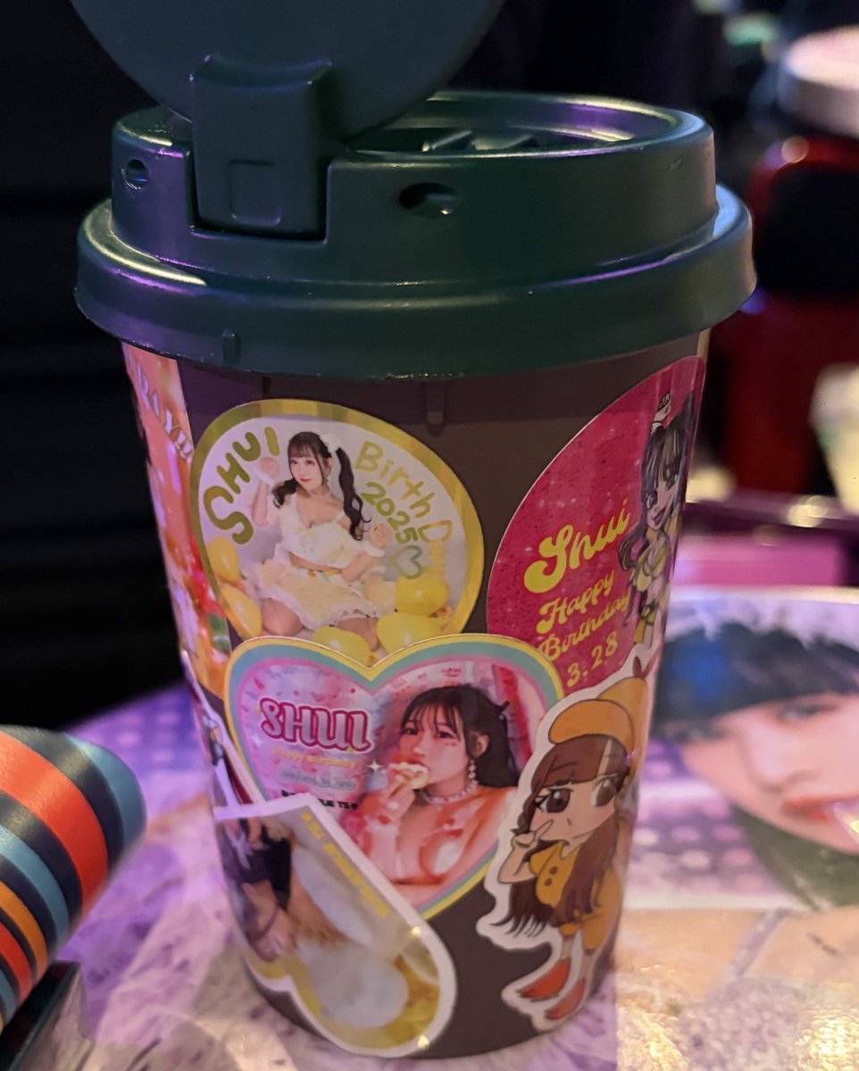 まゆちゃんBDのときの灰皿がしゅいちゃんだった件🐝⋆゜ @shui_burlesque