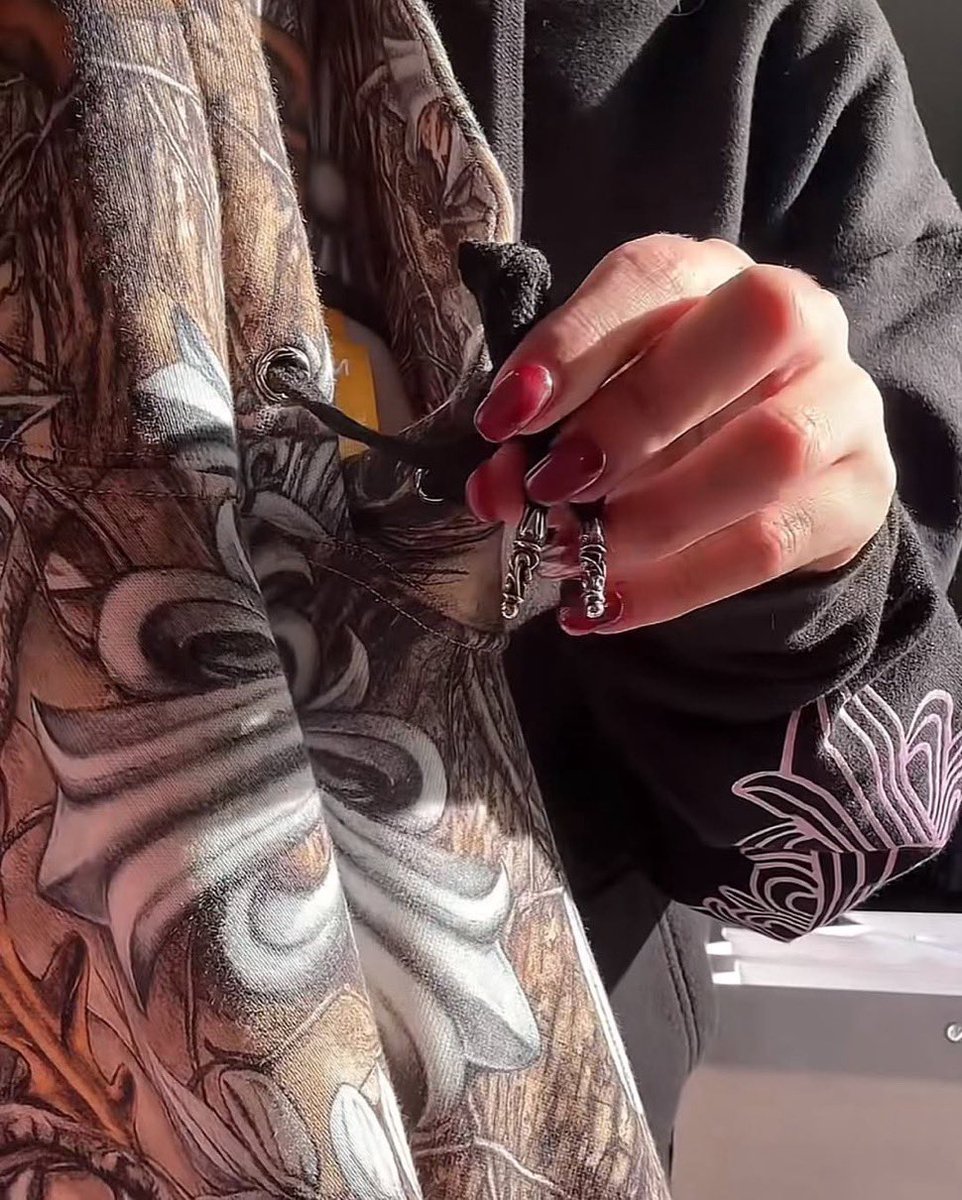 Chrome Hearts x Nike x NOCTA コラボアイテムのサンプルが公開