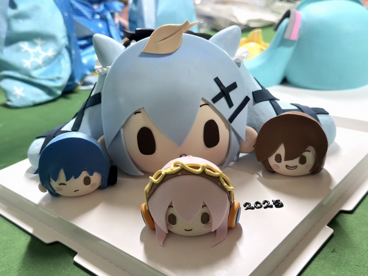 timeblind_'s tweet image. 未来有你2025上海初日
巨大LED加上迄今最好的舞美，效果真是独一档，歌单的编排也是用心调整了，夯中夯的一场演出！
Blessing for u everyday～