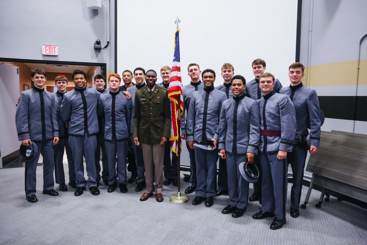 Army Men's Basketball tweet media