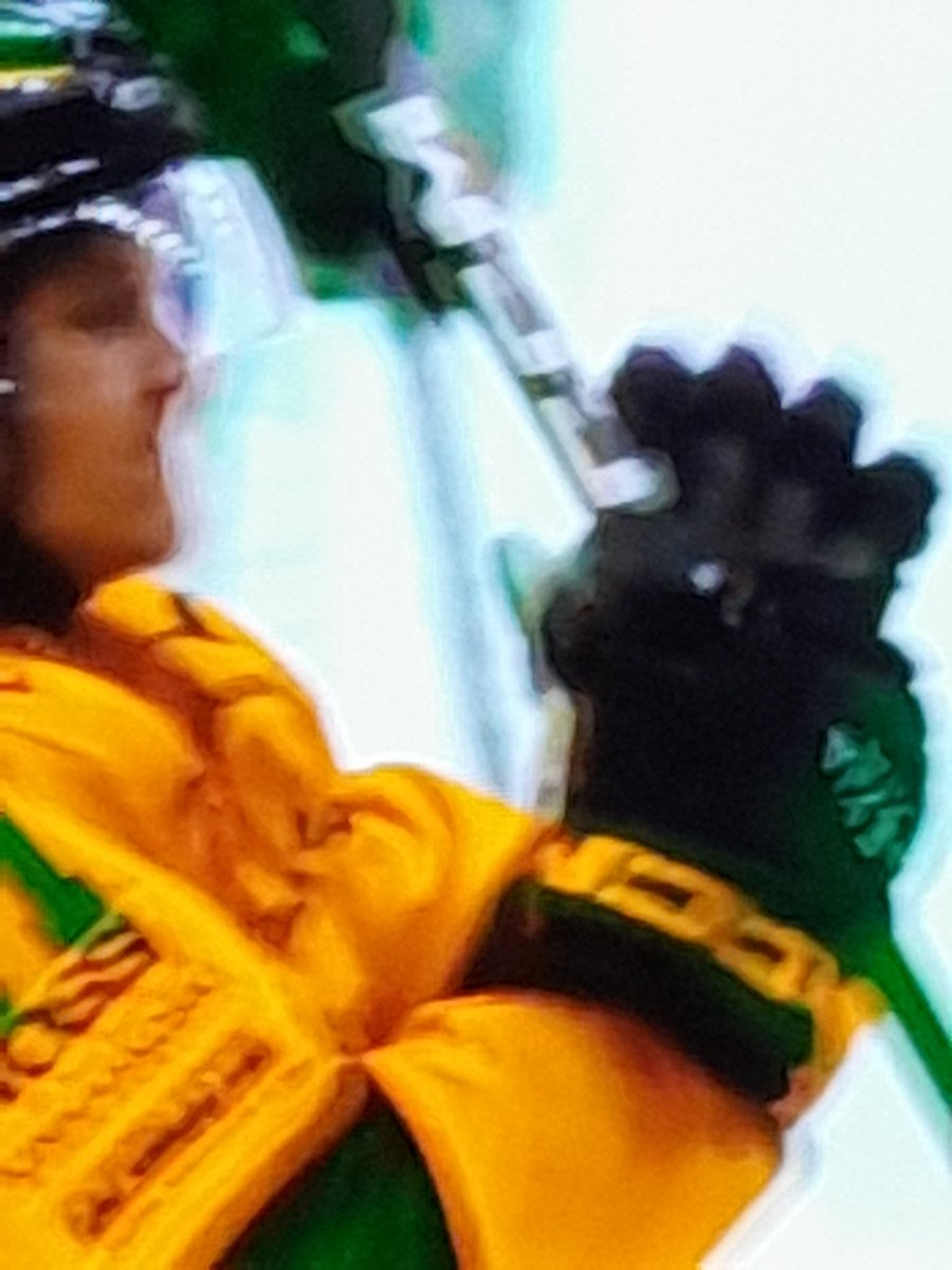 Erkki tempas hatun. Ollikin oli hyvä
#Ilves #Liiga