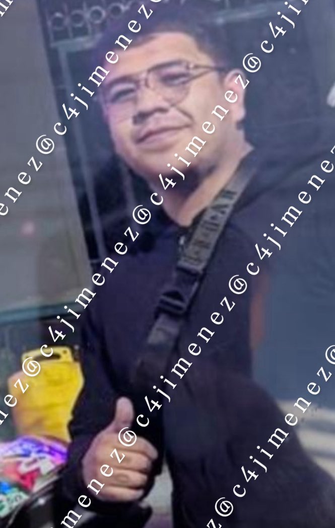 c4jimenez's tweet image. SE BUSCA!
Fernando Hdz Mora
28 años
Es el principal SOSPECHOSO de MATAR a Eugenio, un CARNICERO durante un asalto ayer en @IztacalcoAl 
Policias de CDMX ubicaron su escondite pero su mamá y su cuñada lo ayudaron a escapar.
Si lo ubica denúncielo a @SSC_CDMX o @FiscaliaCDMX