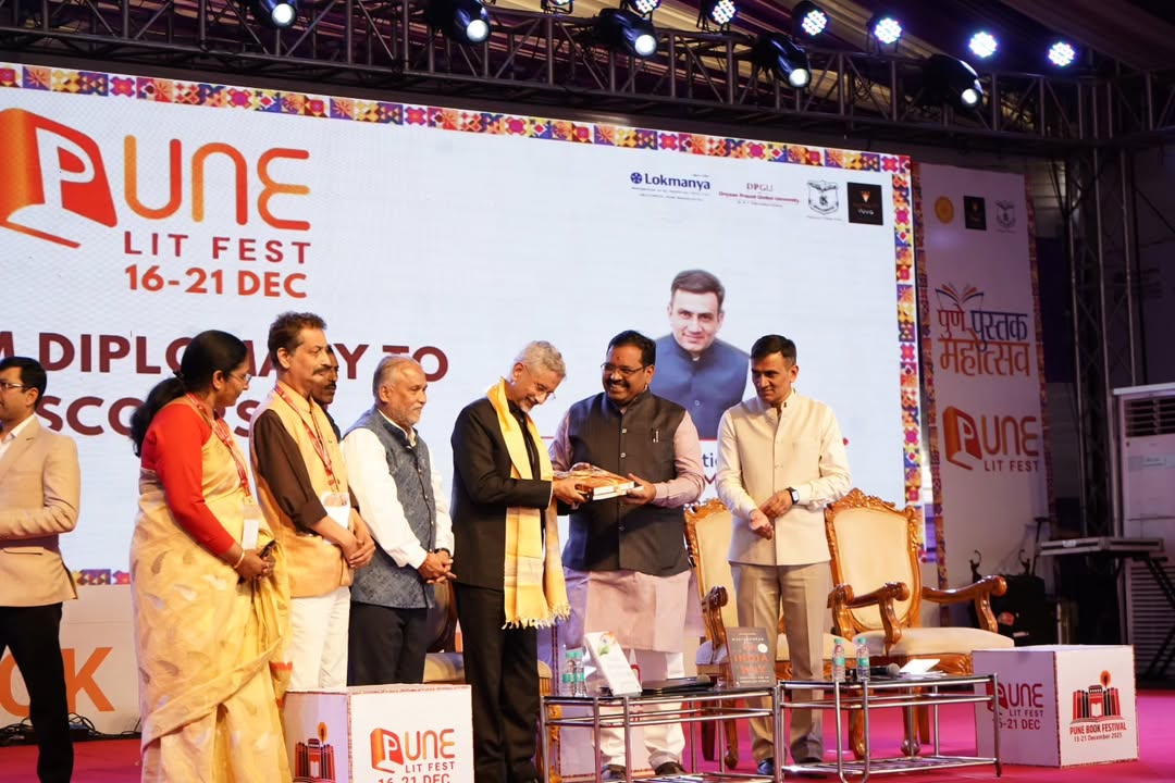 nbt_india's tweet photo. The Changing Face of Indian Foreign Policy 🇮🇳

At the #PuneLitFest, India’s External Affairs Minister Dr. S. Jaishankar shared powerful insights into India’s evolving global role during the session “From Diplomacy to Discourse: Jaishankar’s India.”

In conversation with Shri Yuvraj Malik, Director, NBT-India, he reflected on how India’s foreign policy has gained clarity, confidence, and purpose. Under the leadership of Honourable Prime Minister Shri Narendra Modi, India’s diplomatic approach has witnessed a decisive transformation—one that reflects a self-assured nation engaging the world on its own terms. 

#PuneLitFest #IndianForeignPolicy #DrSJaishankar #NewIndia #GlobalIndia #IndianDiplomacy #IndiaOnTheWorldStage #NBTIndia #ThoughtLeadership