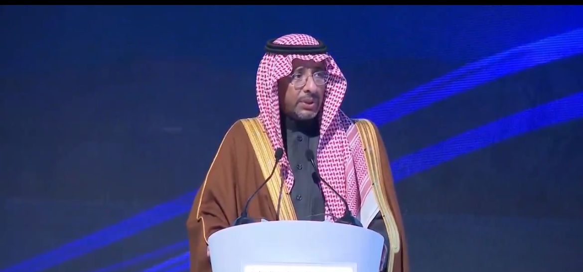 وزير الصناعة والثروة المعدنية : - وصلت صادرات المملكة إلى 307 مليارات في النصف الأول من 2025 بنمو تجاوز 18% - حققت الأنشطة غير النفطية في المملكة 56% من الناتج المحلي الإجمالي وبلغ عدد العاملين في البرنامج ما يقارب مليوني عامل. - بلغت نسبة التوطين في هذا العام 26% ووصل تمكين المرأة 31% من هذه الفرص الوظيفية 