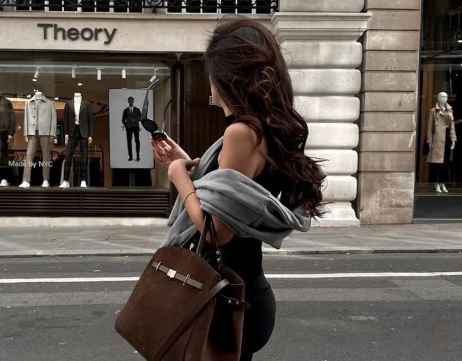 ❀ (@revesrosess) on Twitter photo 