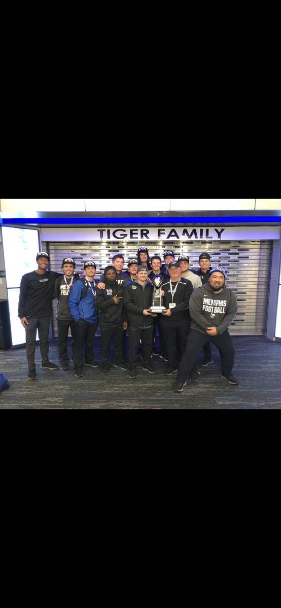 Dontavis Slaton tweet media