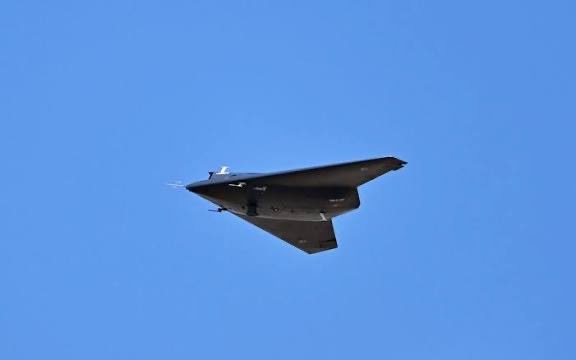 ABD uçağı olsa beğenirlerdi, 

Fakat bu uçak Türk uçağı…

HAYALET ANKA III 🇹🇷