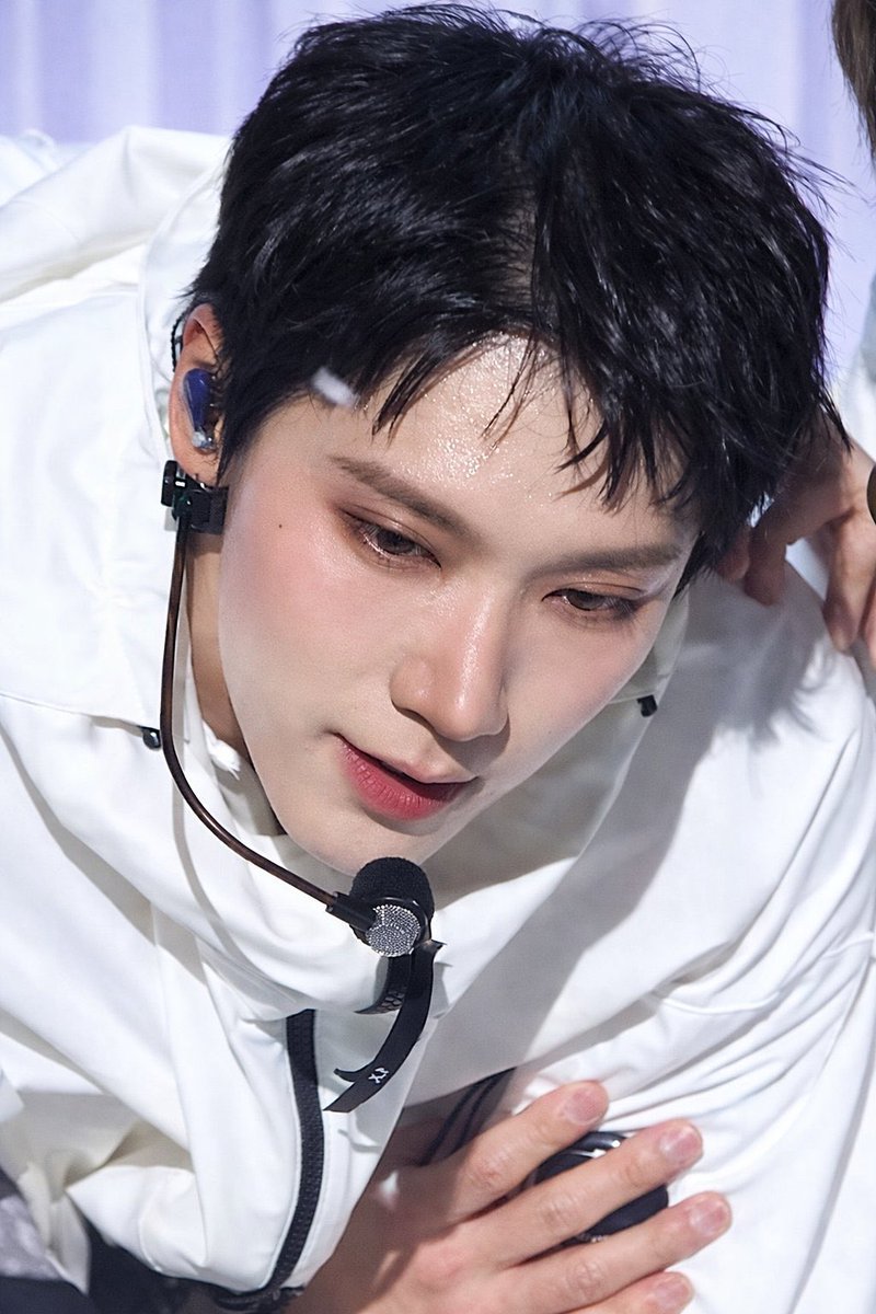 TTen_10velys's tweet image. น้องเตนล์โคตรจะหล่อแบบตะโกน ตัวจริงผิวดี หล่อยิ่งกว่าในรูป แค่คิดว่าจะไม่มีคอนเดี่ยวของน้องเตนล์คือฉันเฉาแล้วอ่ะ ไม่ได้เจอมาจะครบปีแล้ว งาน Spotify ก็ได้เห็นแบบแว๊บๆเอง TT