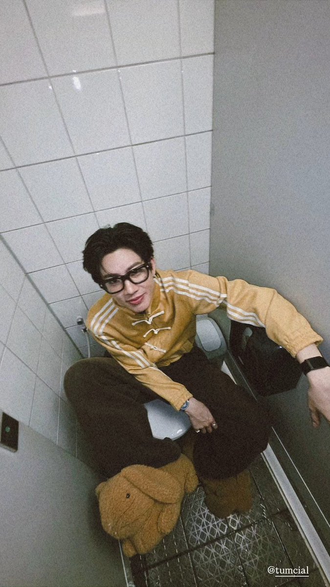 forjumpols's tweet image. 🗓️21/12/25
📌tawan_v 

👓

OFFGUNBABII SHADOW EAGLE

#GMMTVStarlympics2025
#ออฟจุมพล #OffJumpol