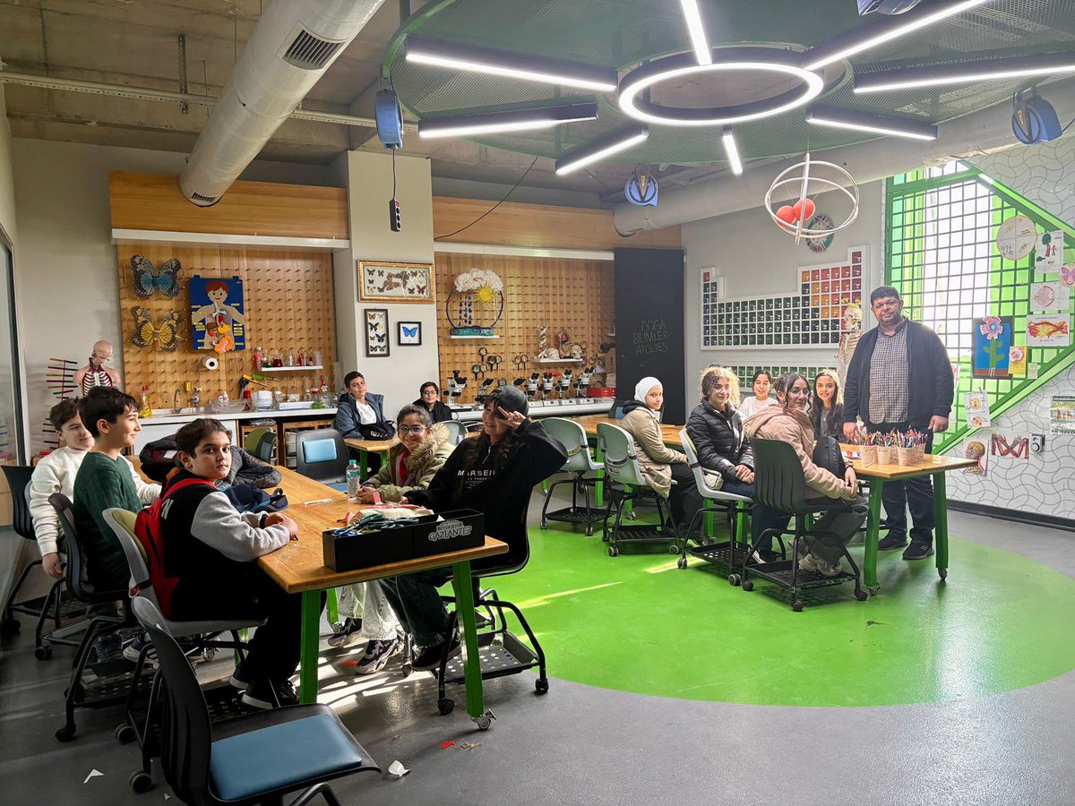 Nizip Bilim ve Sanat Merkezi-Müzeyyen Erkul Bilim Merkezi işbirliğinde öğrencilerimizin katılımı ile atölye ve deney  etkinliği düzenlendi…
<a href="/BilsemNizip/">Nizip Bilsem</a> 
<a href="/MebOrgm/">Özel Eğitim ve Rehberlik Hiz. Genel Müdürlüğü</a>