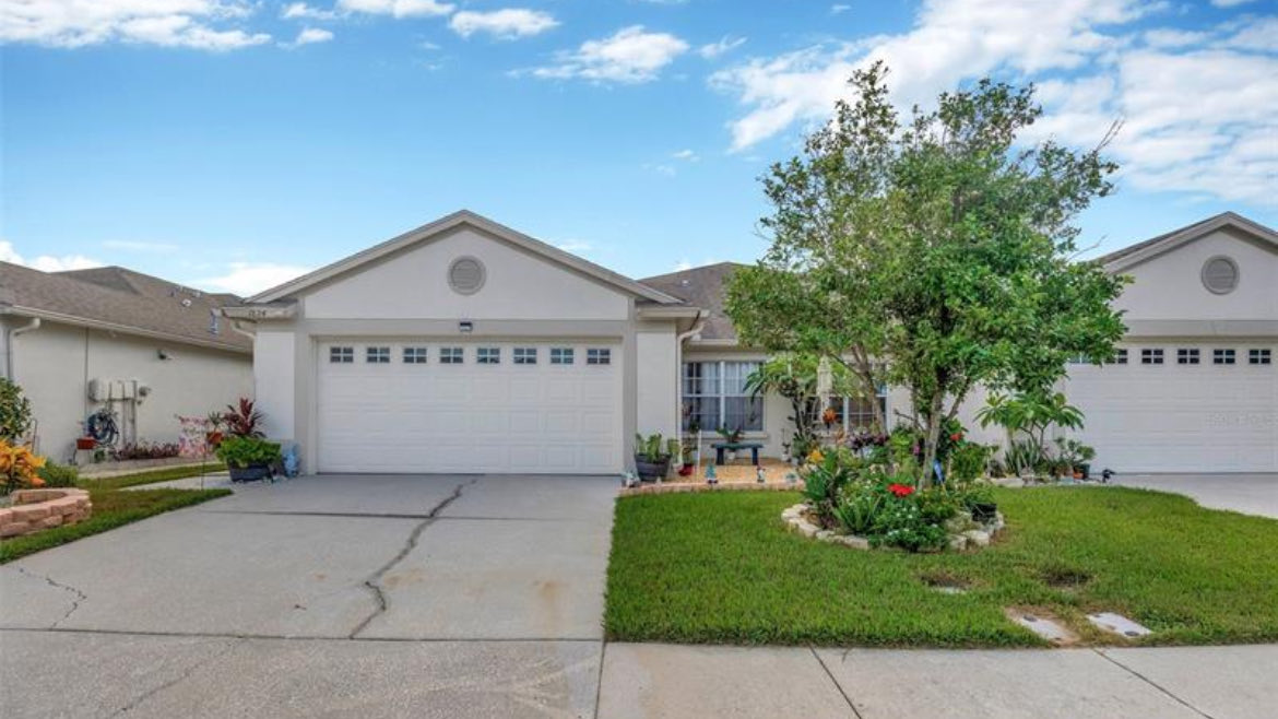 Gorgeous maintenance free villa in Wesley Chapel for sale!  us-east.prospects.com/prospects/m.do…