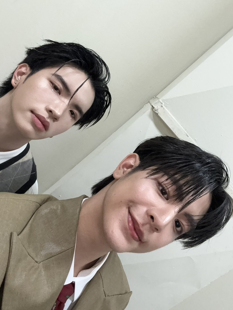 sea_ta_lay's tweet image. เอ้อววๆๆๆเอาเข้าไปๆ
#GMMTVStarlymics2025