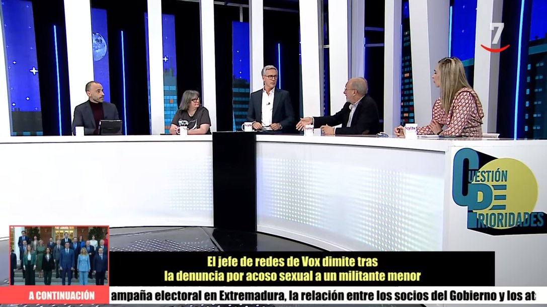PLechugaMallo's tweet image. 📺 Esta semana he vuelto a visitar el plató de @CDPrioridades de @cyltv, invitado por @JLMartin_Rtvcyl para hablar sobre diferentes temas actuales.

Puedes ver el programa en este enlace
👇👇👇👇👇
youtu.be/r274CZsY0sk?si…