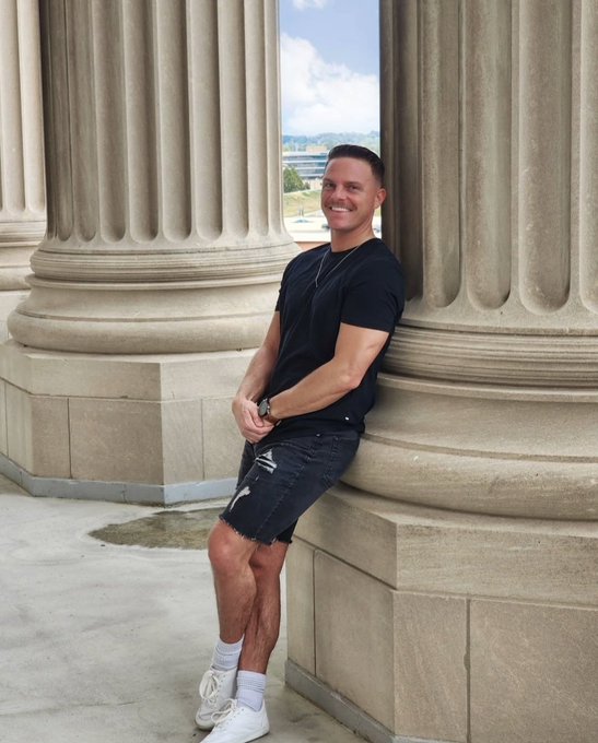 Sterile Postings tweet media