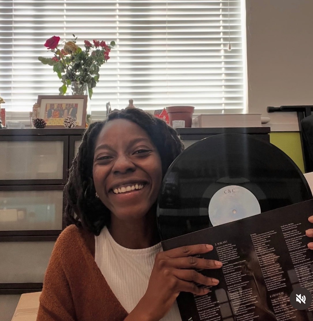 Evie Asio shares a first look at the NEW Contenting &amp; Contention vinyl!