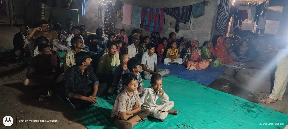 लाइव चिंतन शिविर गांधीधाम कच्छ (गुजरात) बहुजन मूलनिवासी महापुरुषों के कारवां को आगे बढ़ाने की मुहिम ।
चलो भीम की ओर।