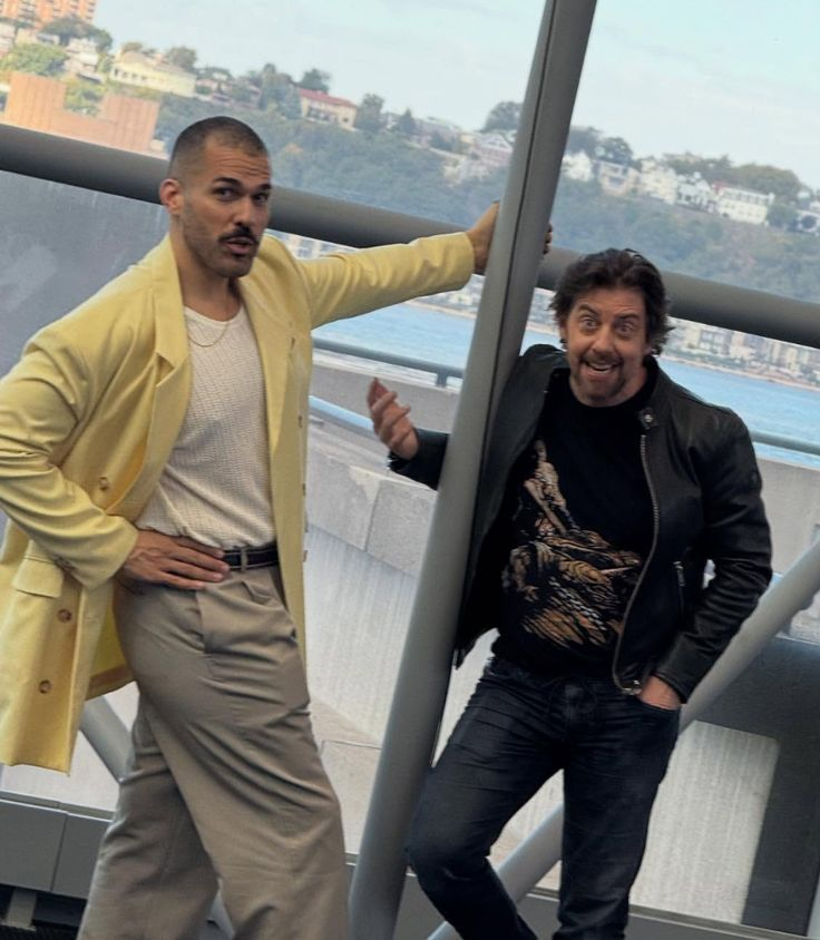 G8oavfsXkAE0Rrk?format=png&name=900x900