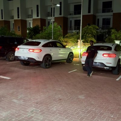 Danzzybee's tweet image. #NewProfilePic