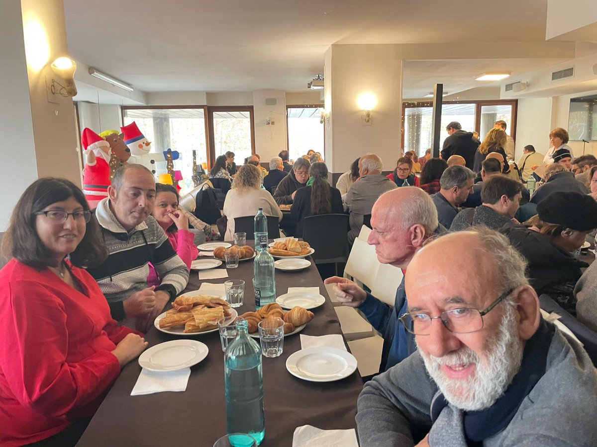 FamiliaiSalutMental tweet media