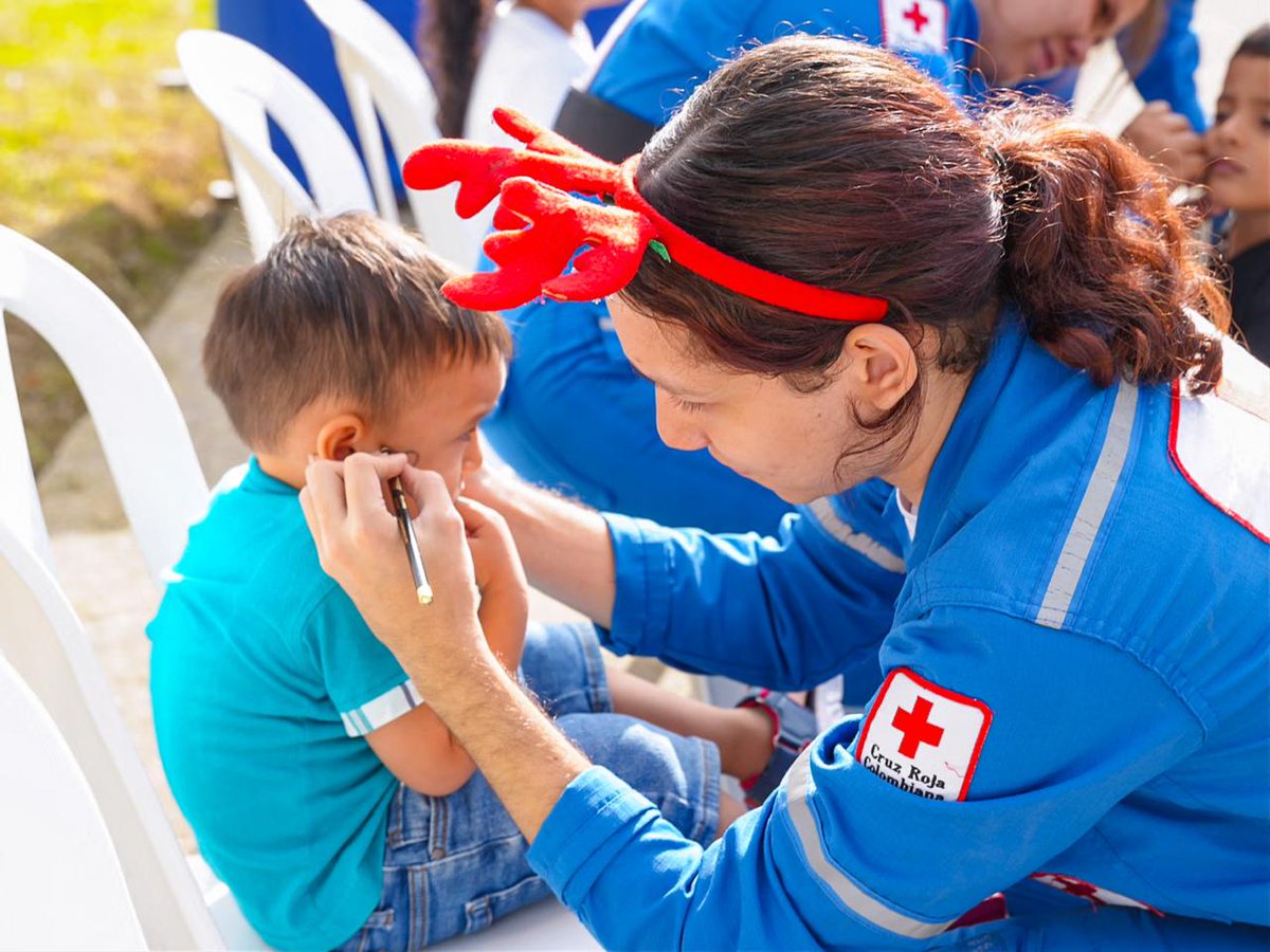 #Ahora Esperanza, unión y alegría con Pesebre Móvil en Pitalito ... noticiasalsur.co/esperanza-unio… #Neiva #Huila #Navidad #NovenaNinoJesus #Pesebre <a href="/cruzrojacol/">cruzrojacol</a> <a href="/CruzRojaHuila/">Cruz Roja Huila</a> #GMMTVStarlympics2025 #Everest #NiñoDios #Gobierno #20Dic <a href="/HuilaGob/">Gobernación del Huila</a> #NovenadeNavidad <a href="/CICR_es/">CICR</a> #Rezar #María
