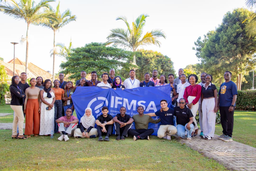 UEAOfficielle's tweet photo. La #RDC fièrement représentée à l’#ARM2025 de l’#IFMSA
Mlle NEEMA HABAMUNGU Grâce et M. M’MONI AFUMBA Jason (UEA) ont porté haut les couleurs nationales lors de cette grande rencontre des étudiants en médecine.
Une jeunesse engagée pour la #SantéPublique 
#LeadershipÉtudiant #UEA https://t.co/EWboTA53IU