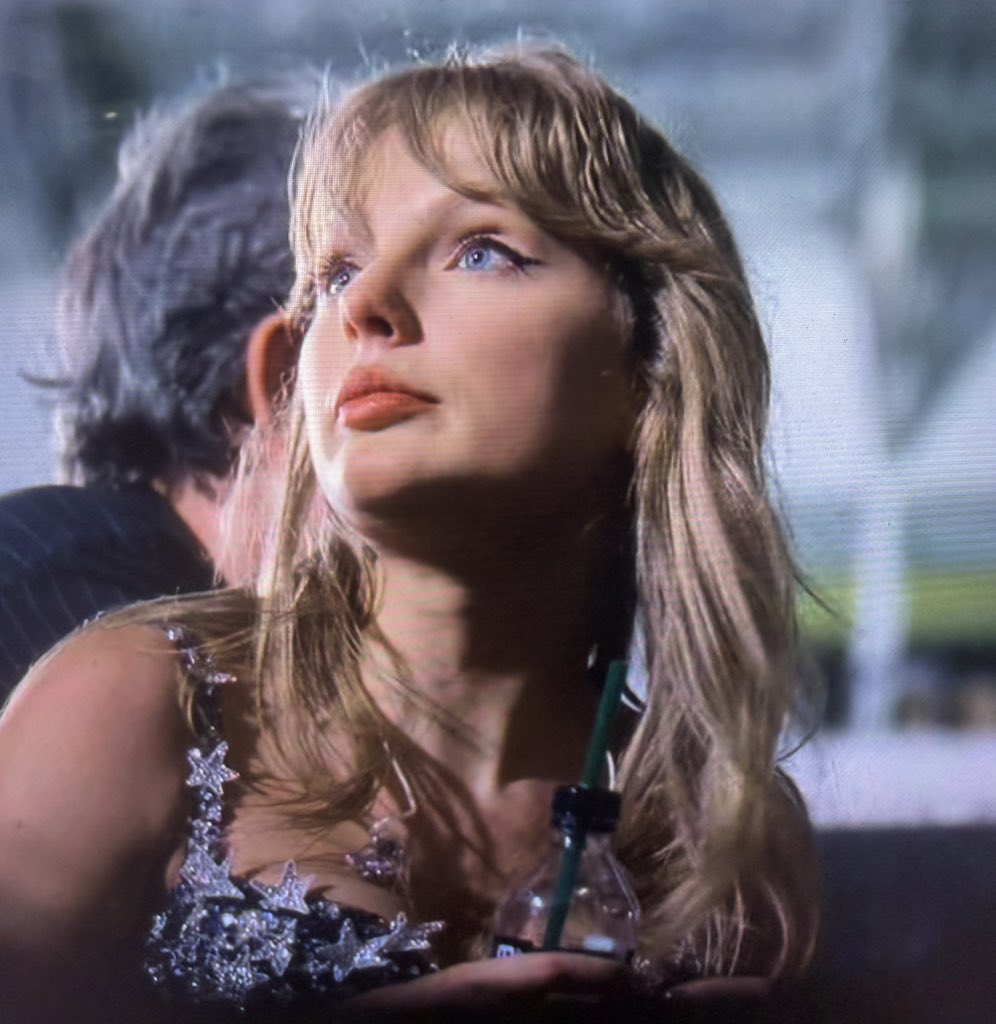 ardensofbabylon's tweet image. Oomf found it for me 💛