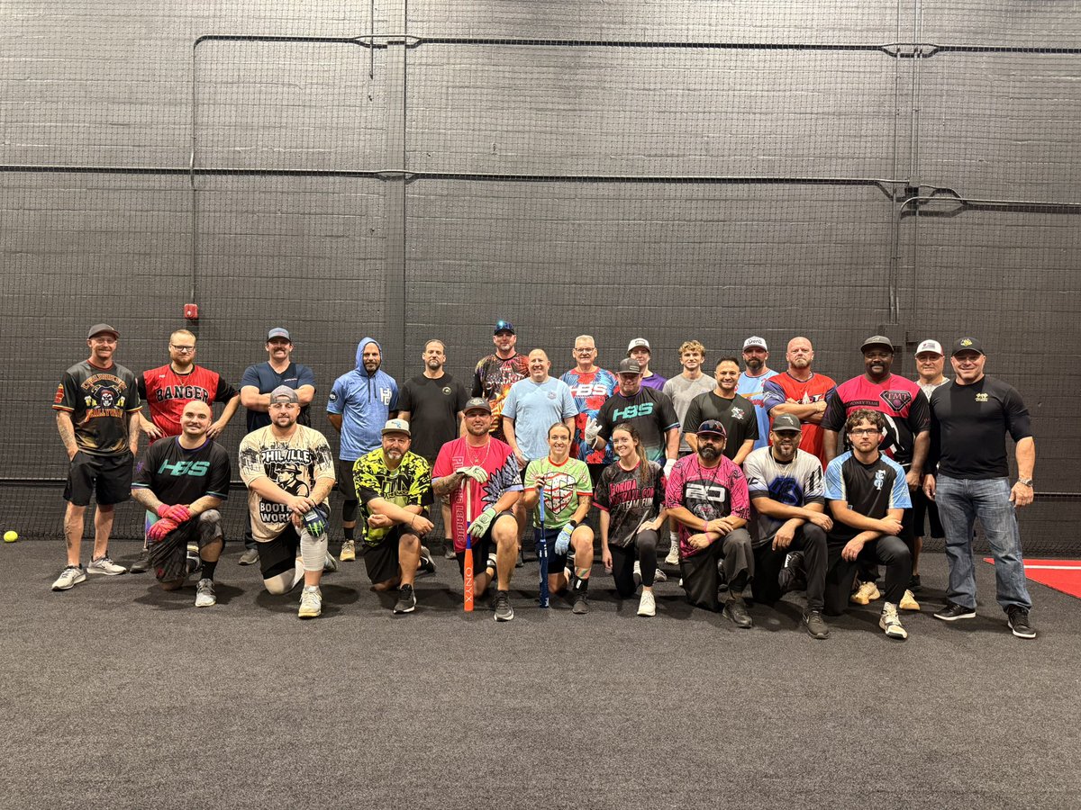 HeadbangerSports tweet media