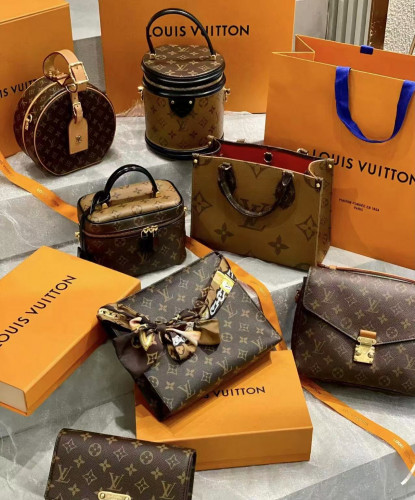 GeeboAds's tweet image. #ForSale: #Luxury LV-Style #Handbags - #Clothing - #NewYorkCity, NY at #Geebo

Please learn more at...

newyorkcity-ny.geebo.com/merchandise/vi…