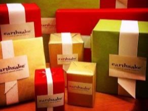 Earthsake's tweet photo. Welcome to the final shopping weekend before Christmas.   Shop earthSake on Fourth for deals, gift wrapping, live music, cider, holiday lights &amp; more. - https://t.co/EjltZ96JGP https://t.co/gJhe7gCjlA