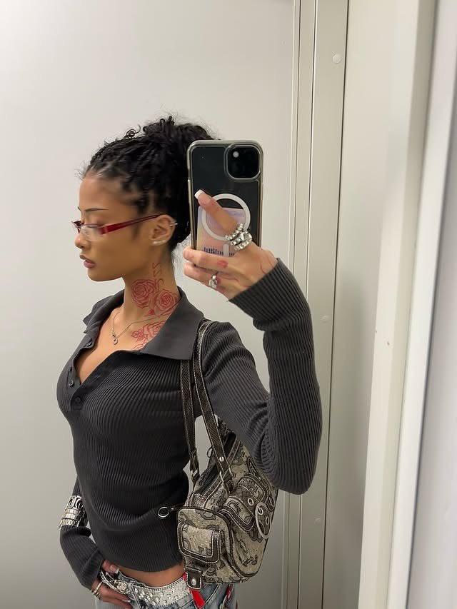 lani tweet media