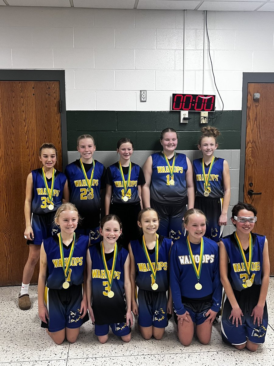 WahoopsBball's tweet image. 5th girls took home the gold 🥇in the Central City tournament last weekend holding their opponents to just 10 points!  Way to go, girls!
#Wahoops #youthbasketball