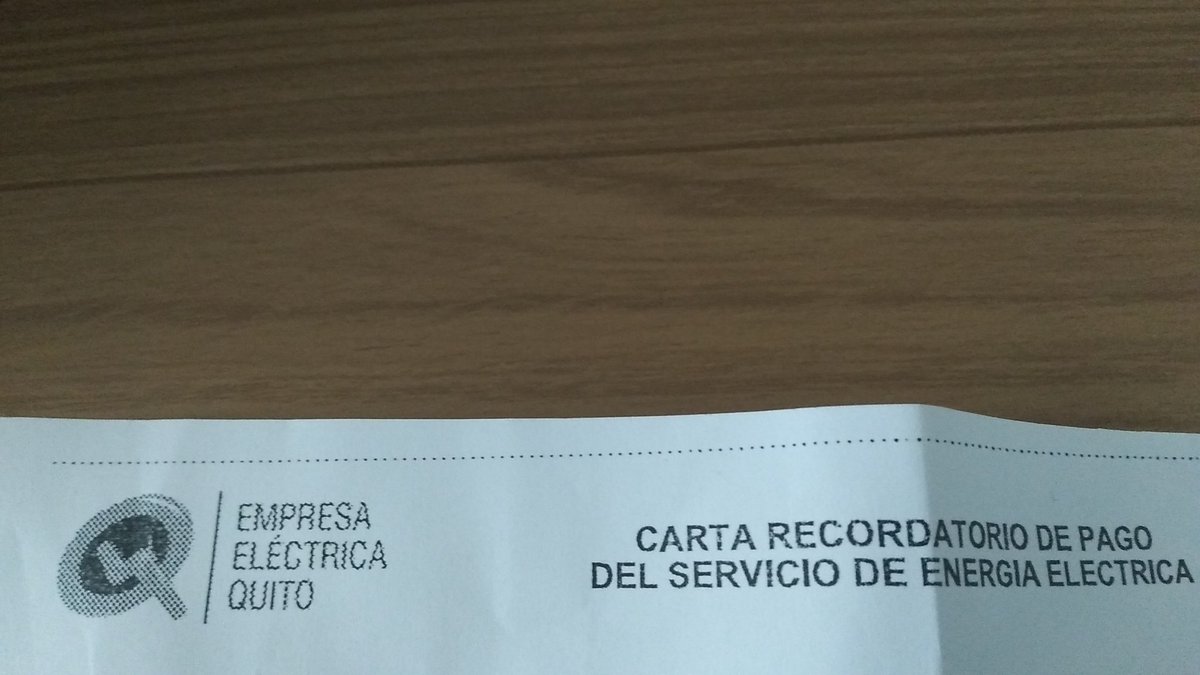 CarmenHPardo's tweet photo. Cuál es el negociado detrás de este papelito de "recordatorio" de pago??? @ElectricaQuito Qué objeto tiene en esta época digital gastar recursos estatales en esto? @ContraloriaECU debe auditar esta manera de botar el dinero de los ecuatorianos??? @DanielNoboaOk @Presidencia_Ec https://t.co/xzL0gEhJFr