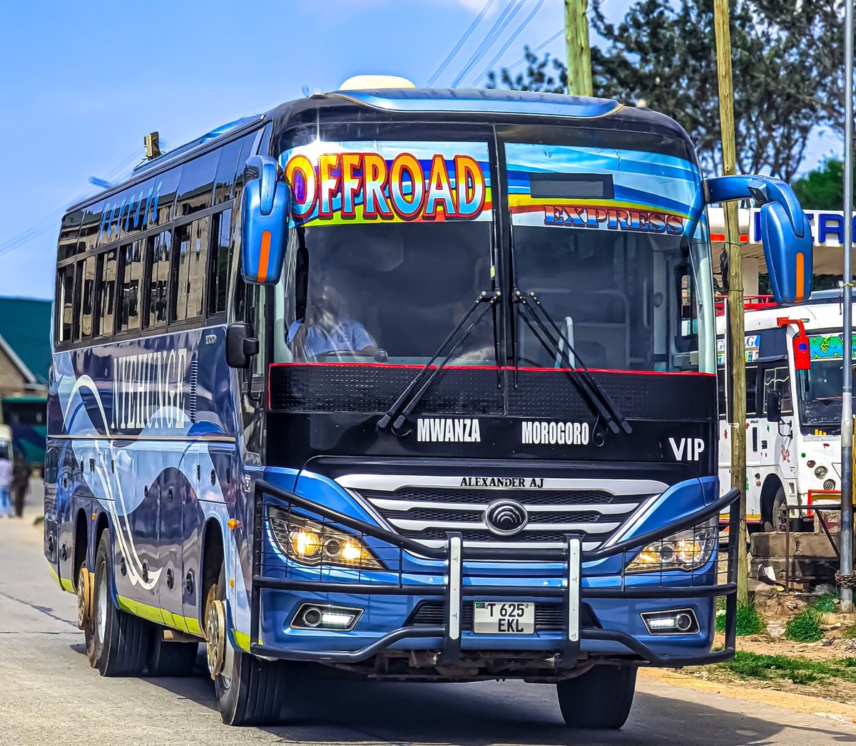 #Nyehunge 
OffroadExpress
Mwanza || Morogoro 

<a href="/AlexanderAj73/">Alexander Aj</a> 📸