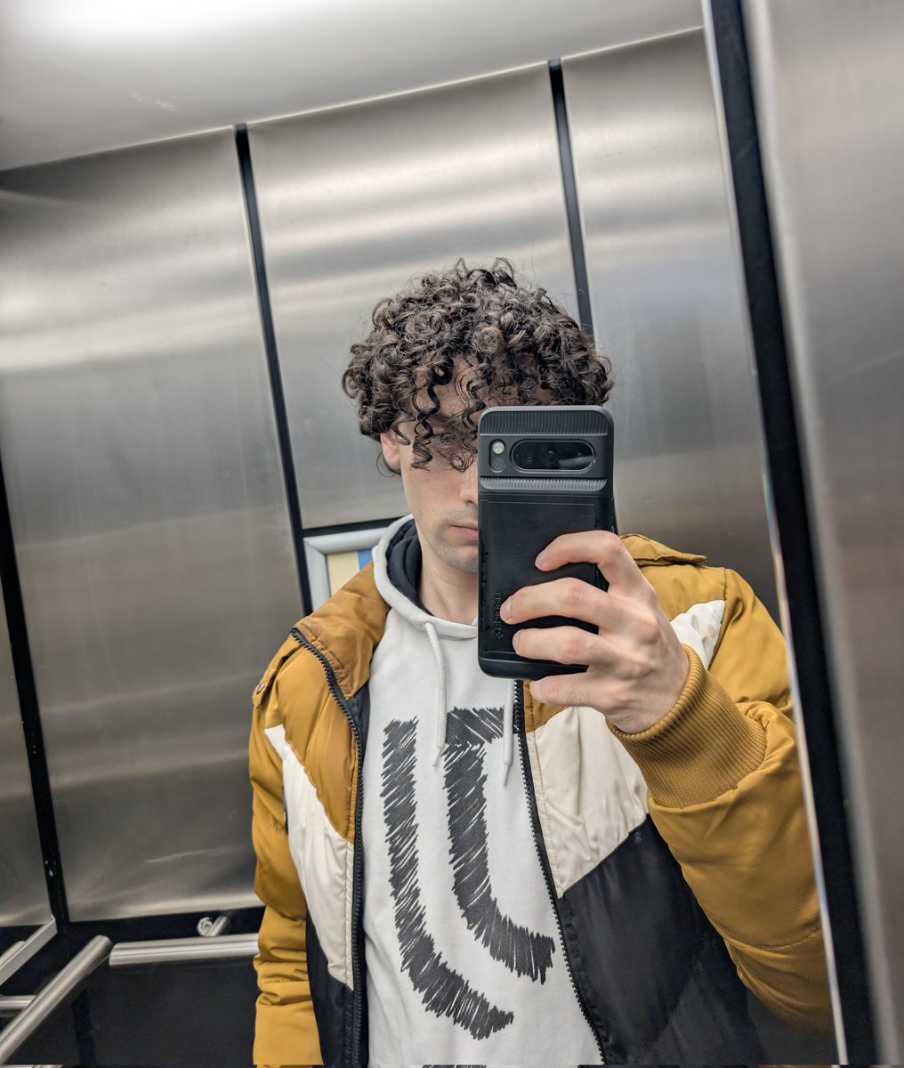 Alessandro tweet media