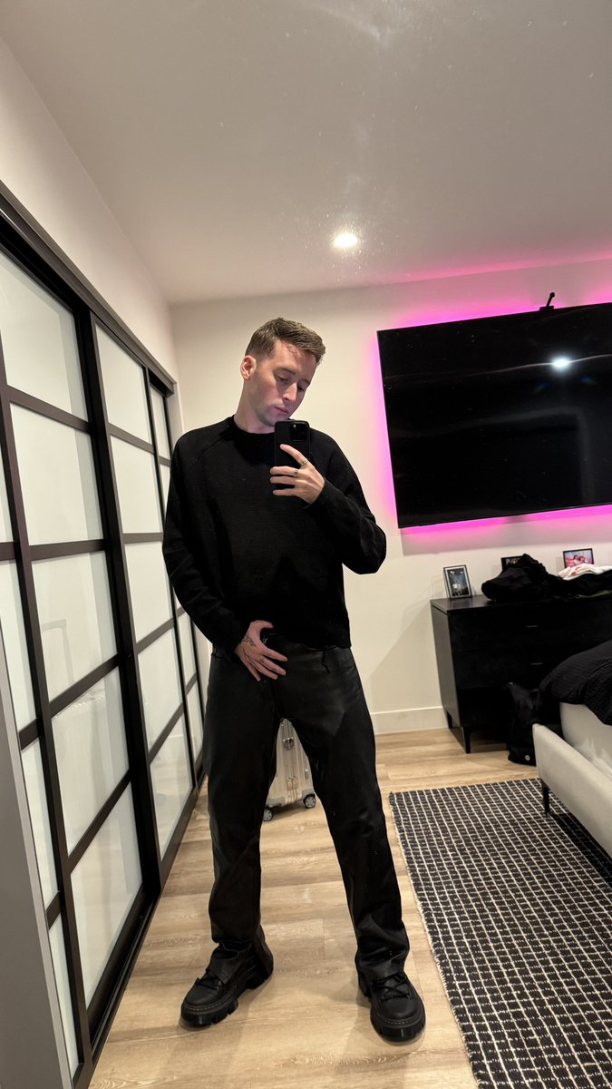 Patrick ♛ tweet media