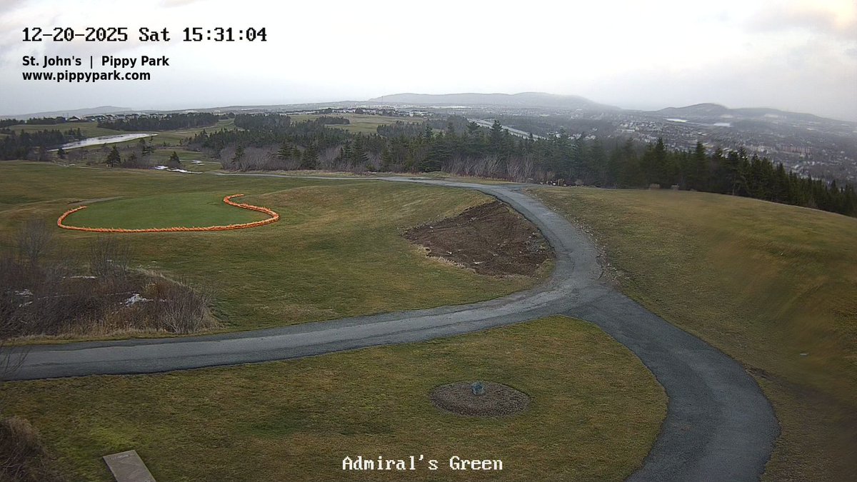 rcbstormpost's tweet image. Temps tanking now, but not before the windy, mild #NLwx took a serious bite out of the snowpack.

#GanderWest: 33 cm on ground yesterday morning; just 8 cm average this afternoon, with many bare patches.

Goose Bay #YYR: 67 cm down to 35 cm in 24 hrs.

Lots of double-digit highs!