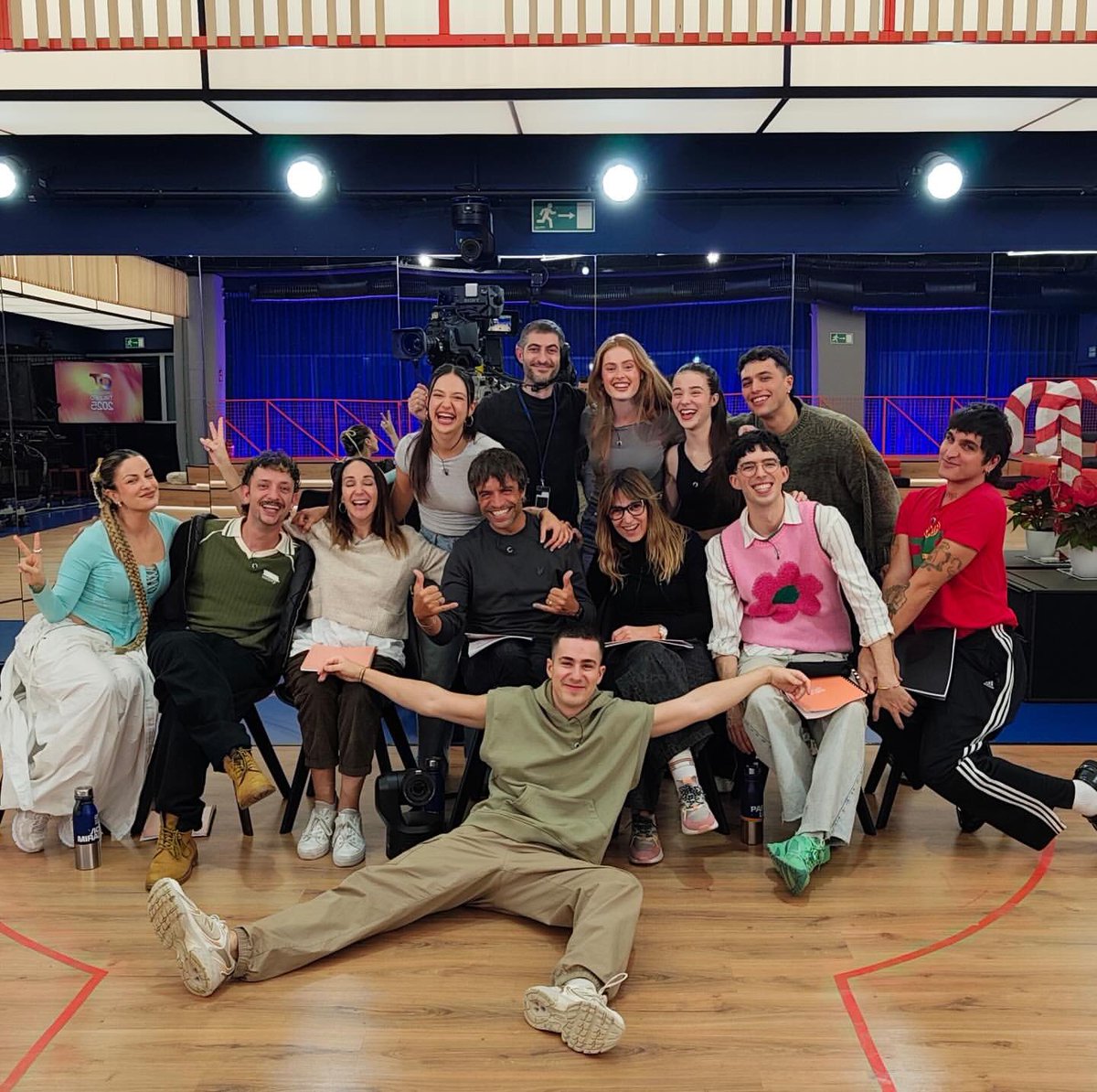 OliviaActual's tweet photo. Olivia aparece en el nuevo post de Guille Toledano en Instagram! #OTDirecto20D #OliviaBay20D #OT2025 https://t.co/PxigKSXfNL